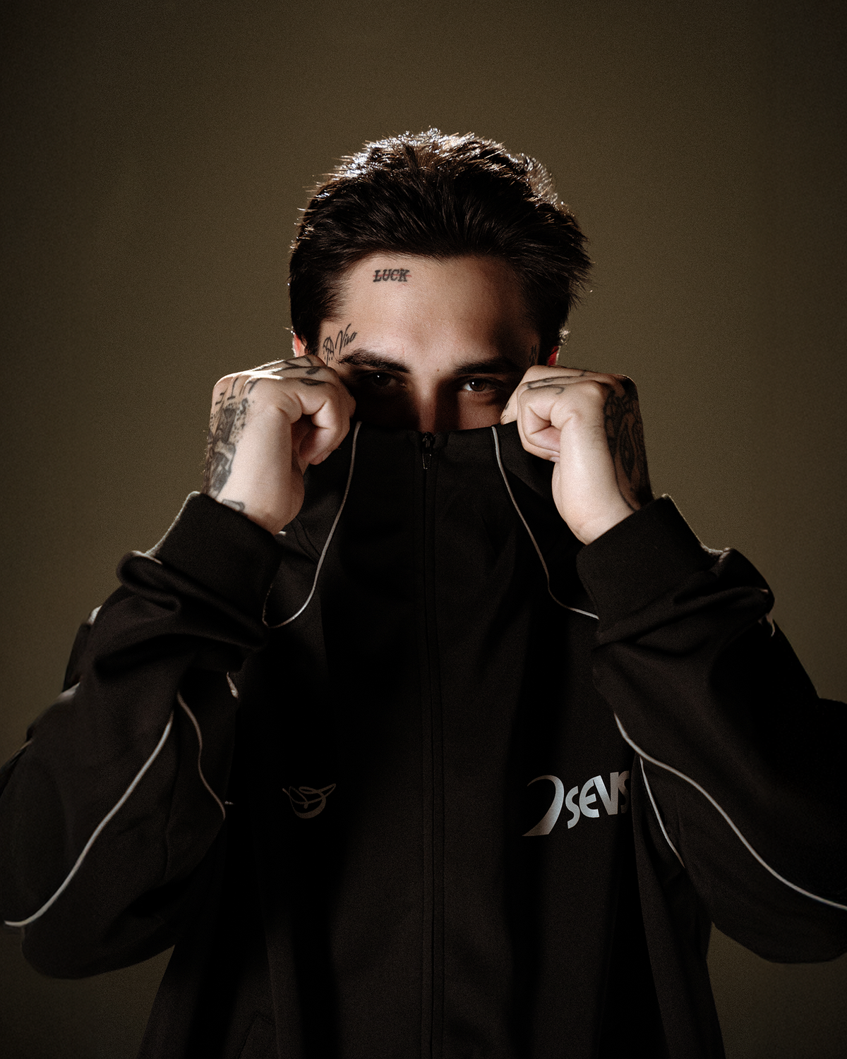 Black Sevs Tech™ Jacket [CROPPED]